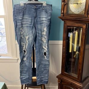 Indigo Rein medium wash Distressed Jeans, denim, stretch